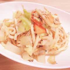 รูปของ 時短！ボンゴレ焼きうどん