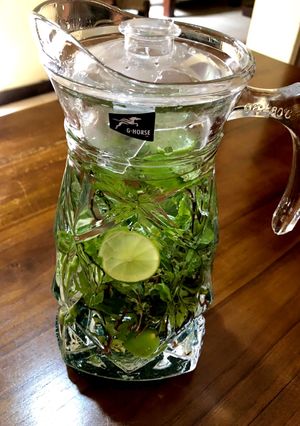 ミントとライムのデトックスウォーター-レシピのメイン写真
