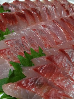 素材の味を‼️天然魚のお刺身-レシピのメイン写真