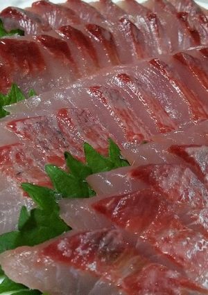 素材の味を‼️天然魚のお刺身-レシピのメイン写真