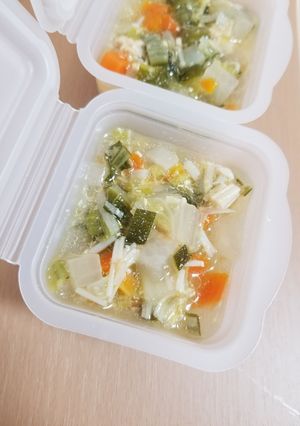 鶏団子スープ✩離乳食後期～-レシピのメイン写真