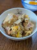 ご飯が進む！厚揚げとえのきのベーコン卵炒め