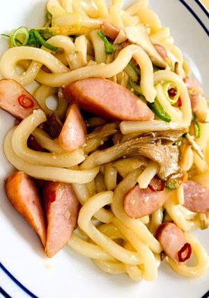 ペペロンチーノうどん☆ワンパン！-レシピのメイン写真