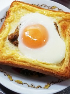マヨたまトースト-レシピのメイン写真