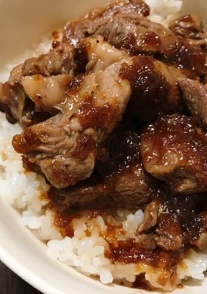 牛肉のステーキ〜にんにくのバター醤油風味-レシピのメイン写真