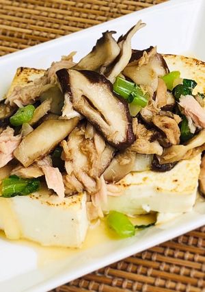 豆腐ステーキ　きのことツナのソテー添え-レシピのメイン写真