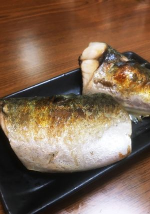 サバの塩焼き【フライパン】-レシピのメイン写真