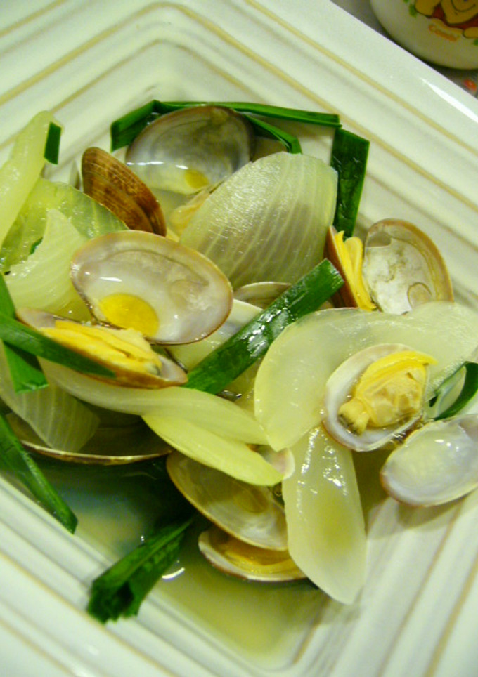 簡単♪あさりと玉ねぎのスープ煮-レシピのメイン写真