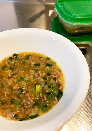 １歳　スプーン練習中　挽き肉の甘辛おかず-レシピのメイン写真