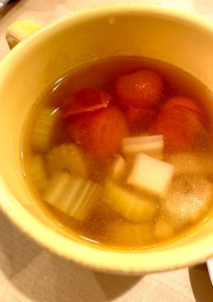 時短＊セロリとミニトマトのコンソメスープ-レシピのメイン写真