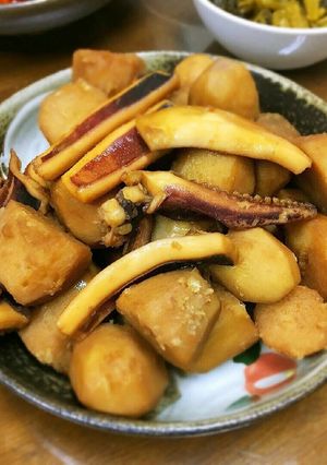 里芋とイカの煮物-レシピのメイン写真