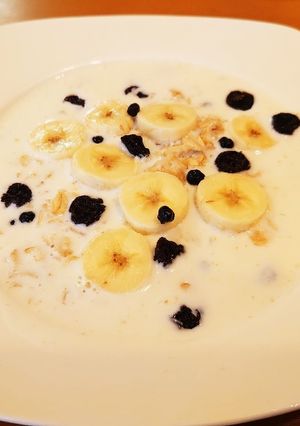 身体に優しいホットオートミール☆朝食-レシピのメイン写真