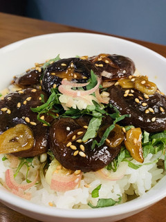 簡単!ガリバタ椎茸丼-レシピのメイン写真