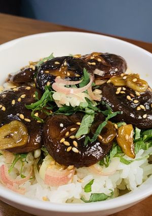 簡単！ガリバタ椎茸丼-レシピのメイン写真