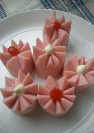 お弁当に❤魚肉ソーセージdeお花-レシピのメイン写真