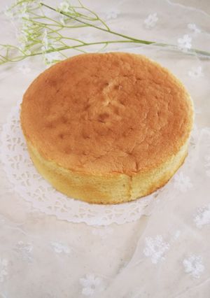 しっとりふわふわスポンジケーキ(共立て)-レシピのメイン写真