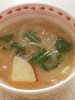 野菜の甘味が引き立つみそ汁-レシピのメイン写真
