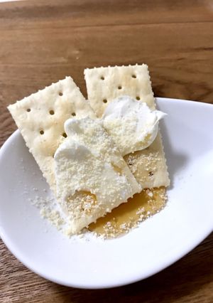 クラッカー☆はちみつ&クリームチーズ添え-レシピのメイン写真