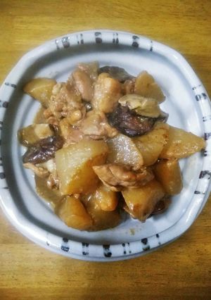 梨湖の簡単!鶏もも大根味噌煮込み-レシピのメイン写真