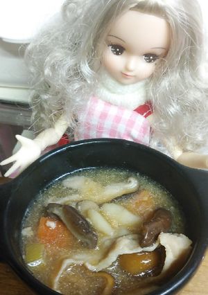 リカちゃん♡ひっつみ味変味噌鍋ꕤ*.ﾟ-レシピのメイン写真