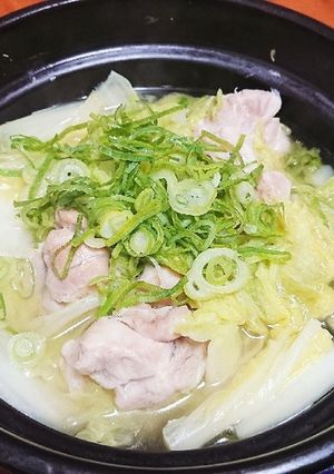 基本シリーズ☆白菜と鶏のシンプルな無水鍋-レシピのメイン写真