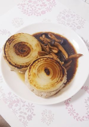 玉ねぎとひき肉のステーキ-レシピのメイン写真