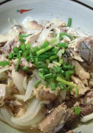 鯖缶と玉ねぎのレンジ蒸し-レシピのメイン写真