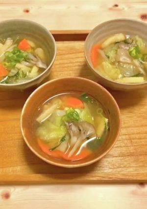 野菜室のお片付け☆油揚げ入りお味噌汁-レシピのメイン写真