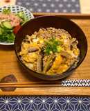 椎茸の旨味で☆鶏ひき肉の卵とじ丼