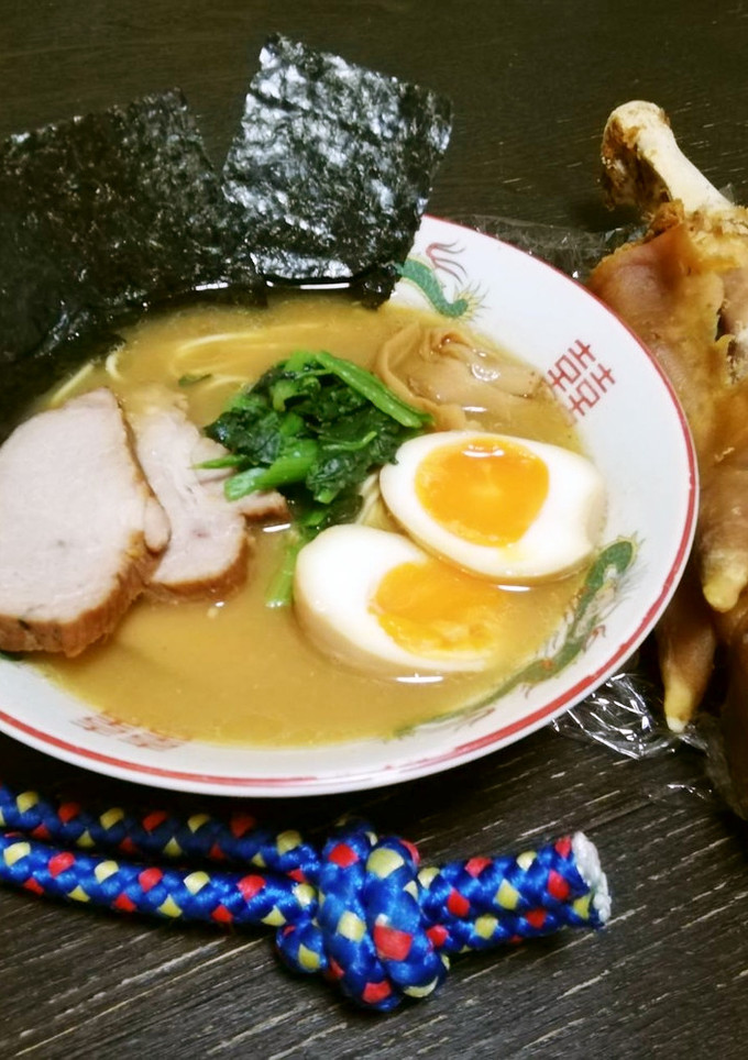 生ハム原木の骨で！ 本格とんこつラーメン-レシピのメイン写真
