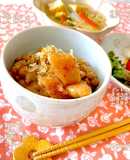 いつもより少し豪華な納豆ごはん(^^)♡