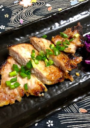 香ばし！豚ロースの柔らか粕入り西京焼き-レシピのメイン写真