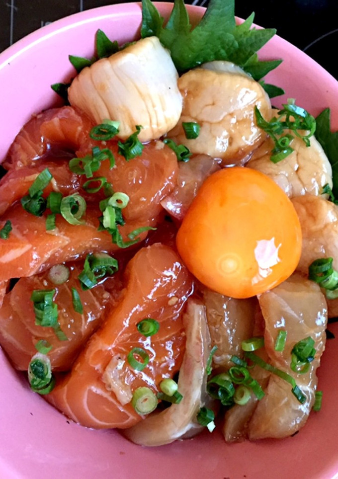 ごはん泥棒！漬けるだけの海鮮丼-レシピのメイン写真