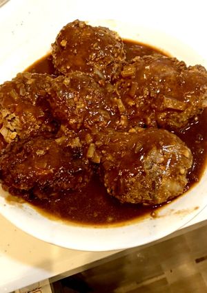 子どもも大人も大好き♡煮込みハンバーグ-レシピのメイン写真