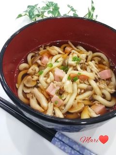 麺つゆで簡単☆あったかきのこうどん-レシピのメイン写真