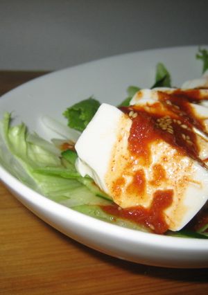 韓国風ピリ辛ドレッシングで豆腐サラダ-レシピのメイン写真