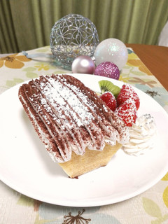厚切りバームで☆10分簡単切り株ケーキ-レシピのメイン写真