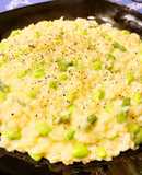 緑の野菜で作るチーズリゾット