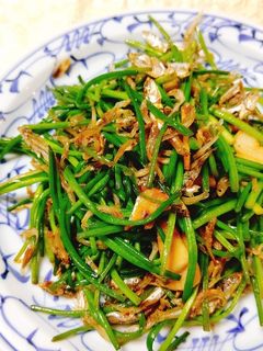 水蓮菜のじゃこ炒め-レシピのメイン写真