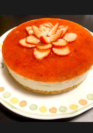誕生日記念日に!いちごのレアチーズケーキ-レシピのメイン写真