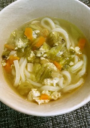 おうどん入り野菜スープ-レシピのメイン写真