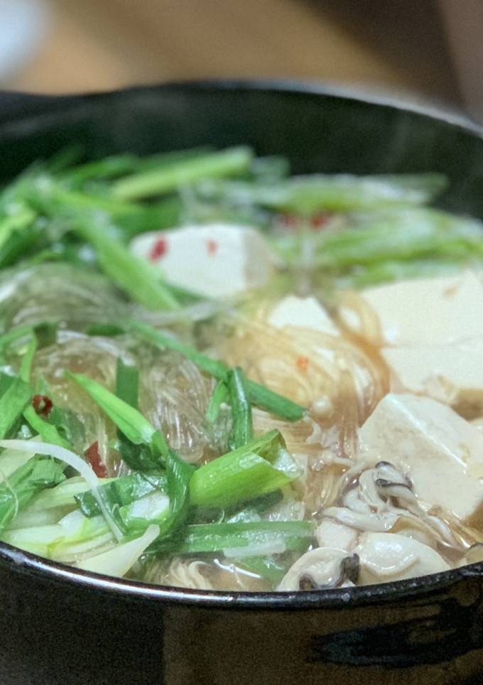 ラーメンスープの素で作る【簡単】中華風鍋-レシピのメイン写真