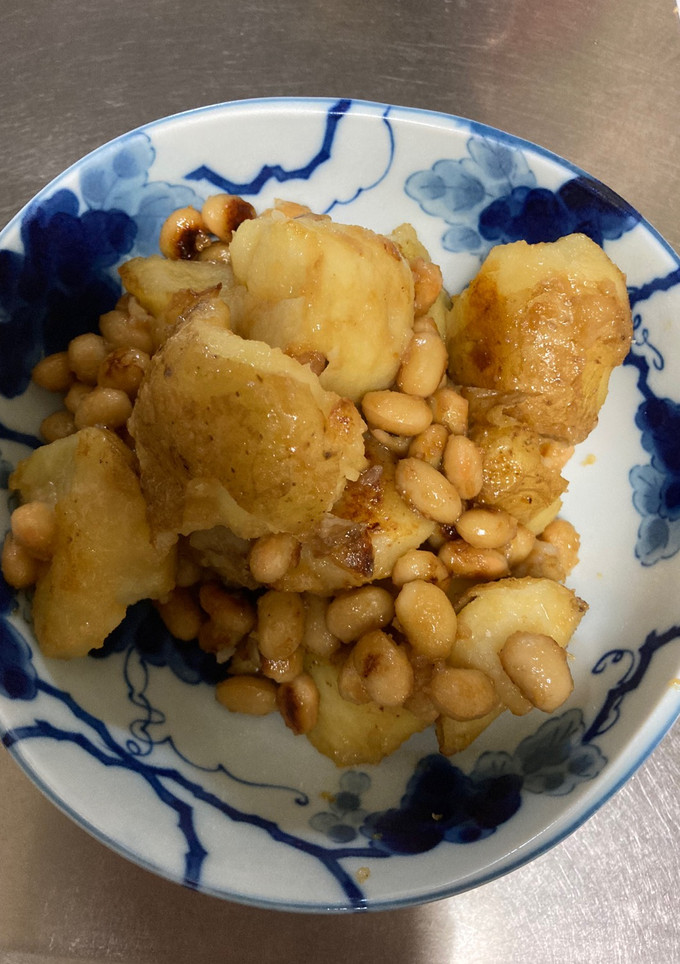 ジャガイモと大豆の味噌煮っころがし-レシピのメイン写真
