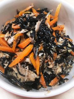 サバ缶とひじきの煮物-レシピのメイン写真