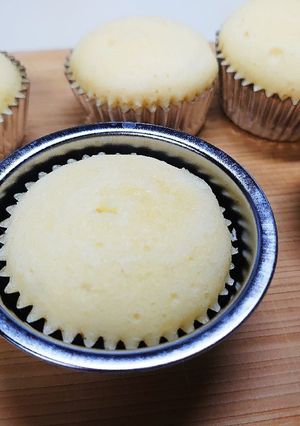 フライパンで出来る蒸しカップケーキ-レシピのメイン写真