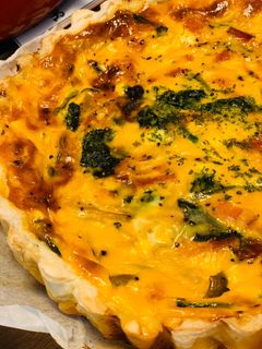 チーズたっぷりキッシュ 22cm深皿。-レシピのメイン写真