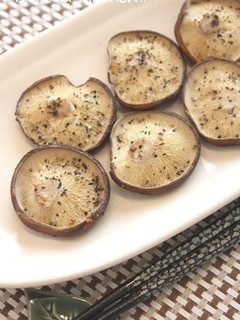 簡単♪トースターで焼きしいたけ-レシピのメイン写真