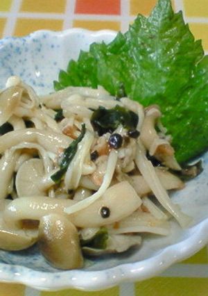レンジで、簡単・ヘルシーきのこ梅和え♪-レシピのメイン写真