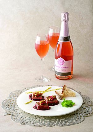 牛肉のソテー　フランボワーズソース-レシピのメイン写真