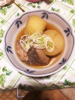 寒い季節にはピッタリ!!ぶり大根!!-レシピのメイン写真